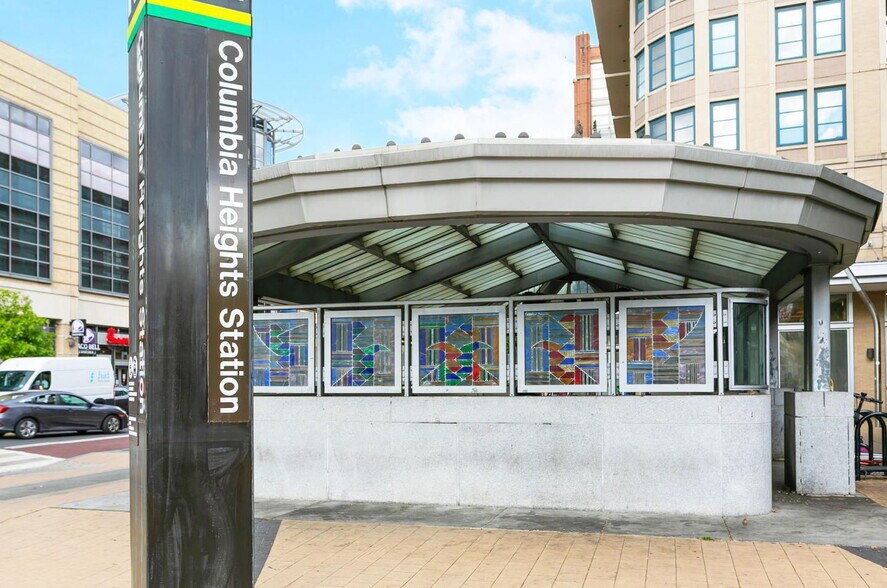 Building Photo - 1450 Harvard St NW