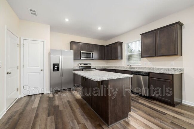 Primary Photo - 1504 Arapahoe Ridge Dr