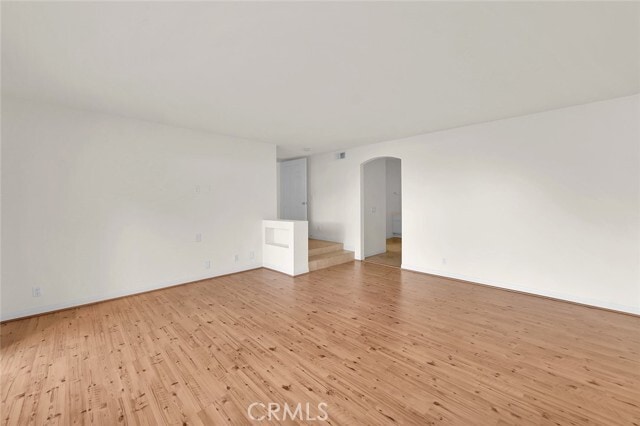 Building Photo - 18 Lucerne