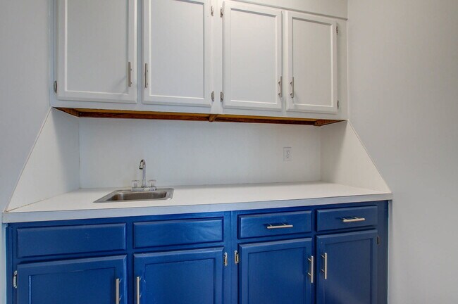 Building Photo - 1506 Ventura Pl