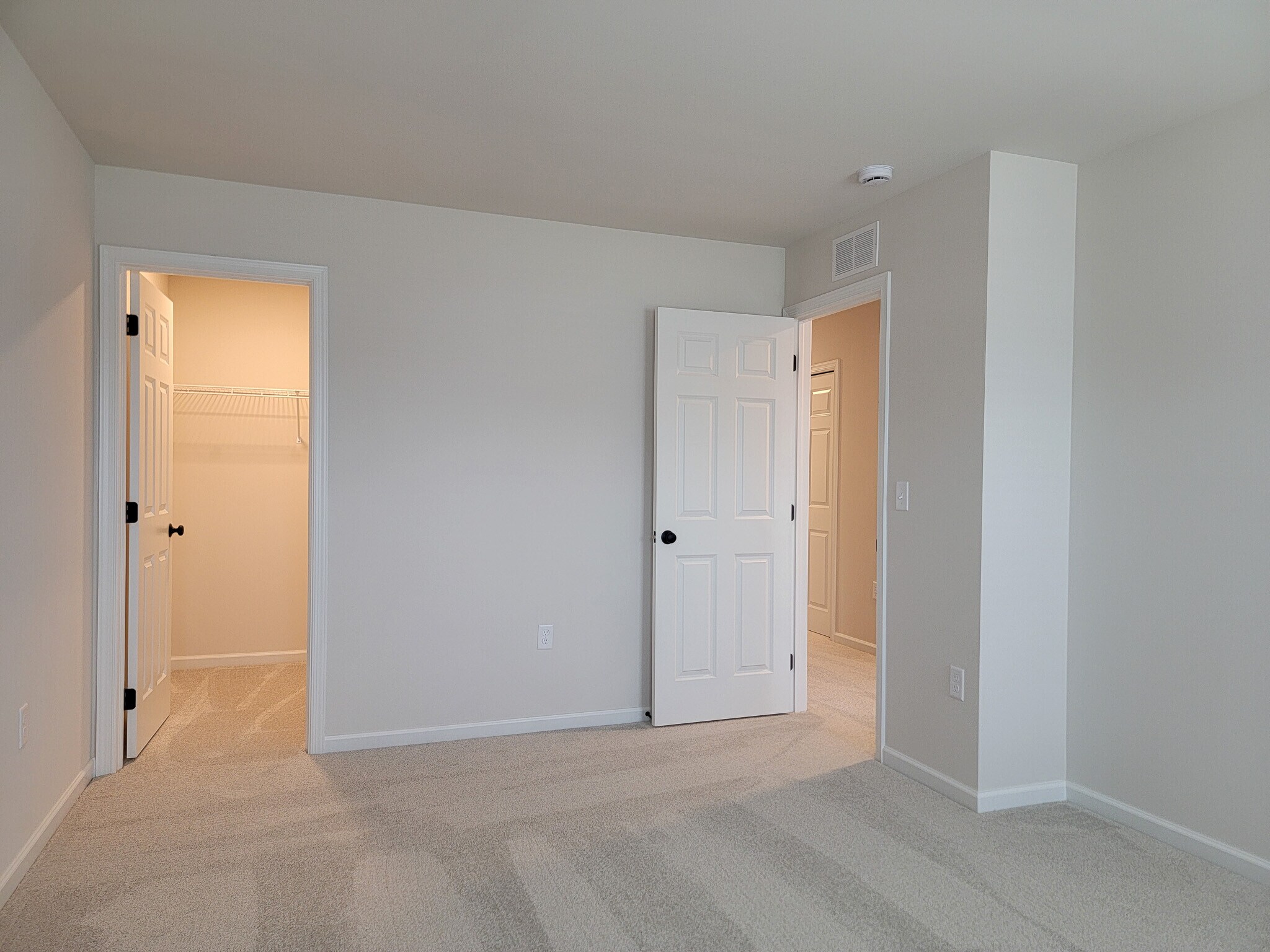Building Photo - 93 Beech Tree Ct