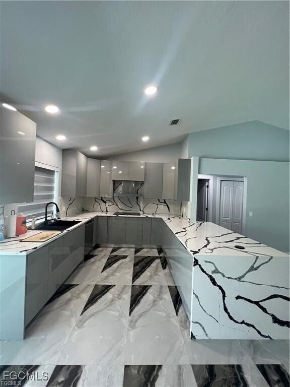 Building Photo - 1215 NW 38th Ave