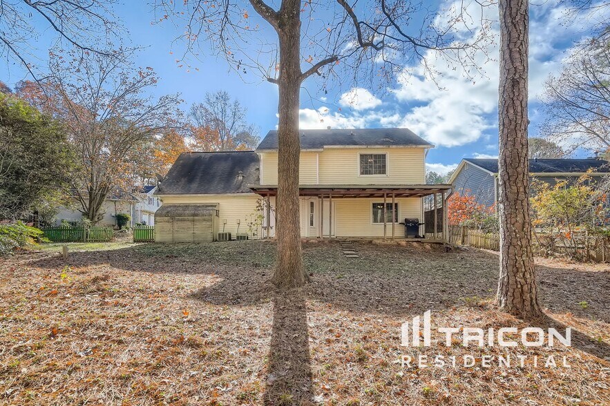 Building Photo - 2790 Spring Ridge Cir