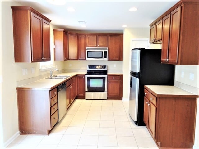 Building Photo - 2236 Blakers Blvd