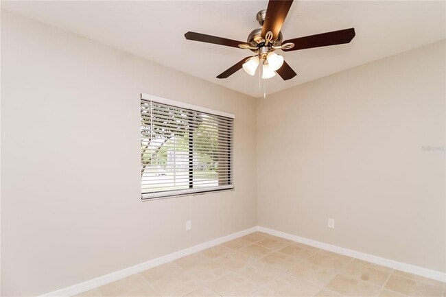 Building Photo - 900 Brennam Pl