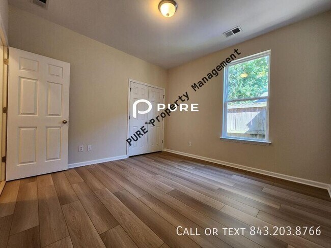 Building Photo - 3620 Locklear Ln