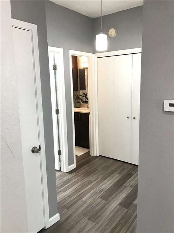 Building Photo - 2506 Wedglea Dr