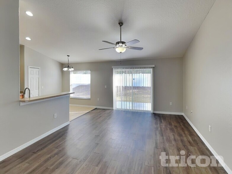 Building Photo - 3091 Verbena Dr