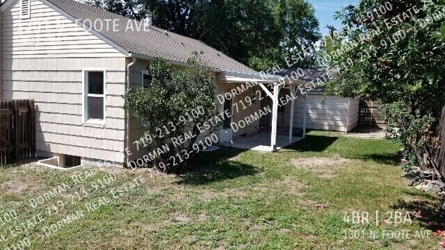 Building Photo - 1301 N Foote Ave