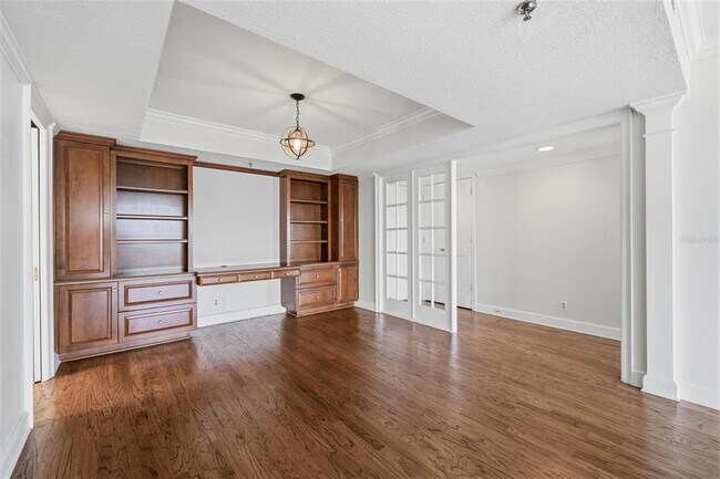 Building Photo - 3211 W Swann Ave