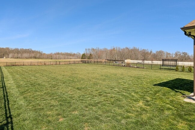 Building Photo - 8325 Turnbull Dr