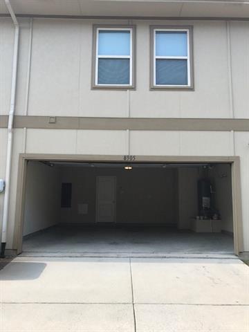 Building Photo - 8905 Whitehead St