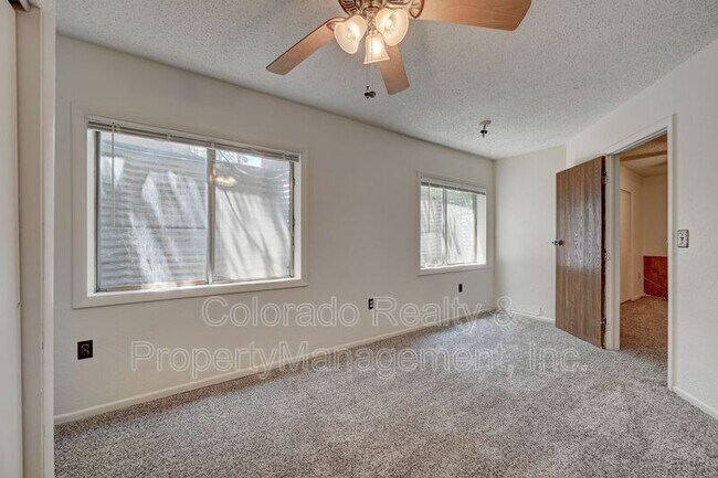 Building Photo - 4154 S Richfield Way