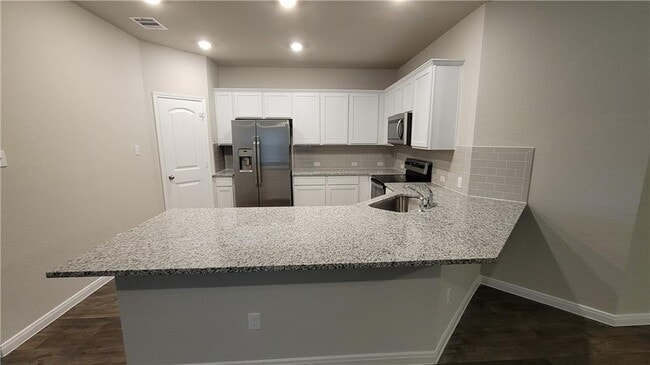 Building Photo - 6509 Kildare Dr