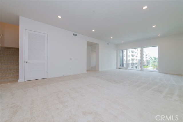 Building Photo - 1406 Rivington