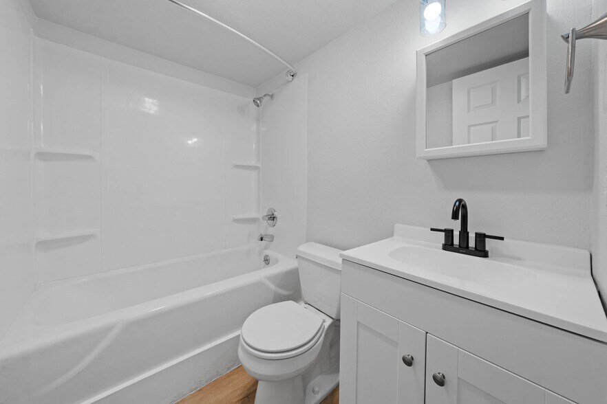 Building Photo - 7318 35th Ave NE