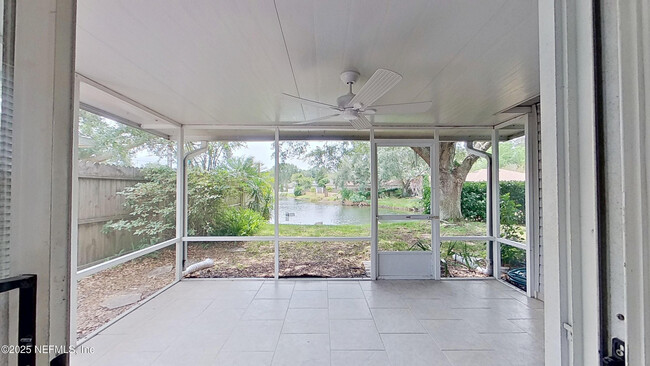 Building Photo - 1140 Hidden Cove Cir