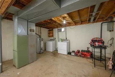 Building Photo - 227 N Berger St