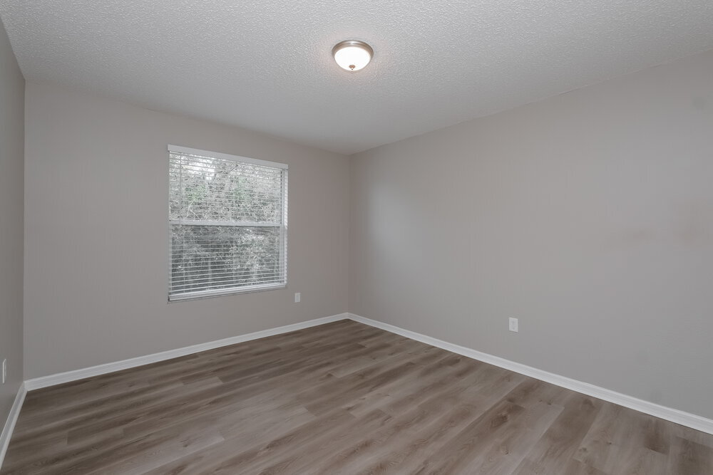 Building Photo - 13423 Beechberry Dr