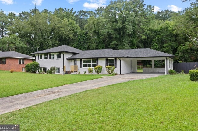 Building Photo - 3266 W Manor Ln SW