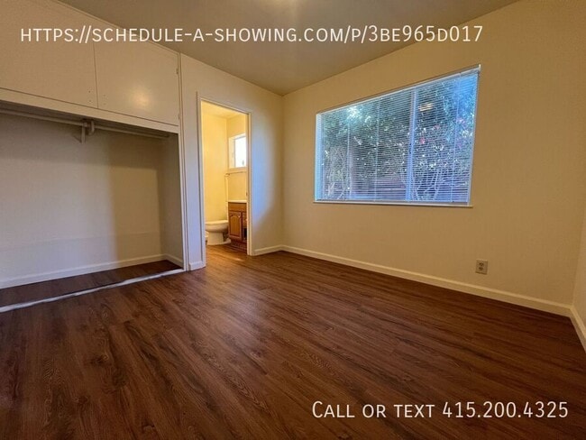 Building Photo - 168 Rosarita Dr