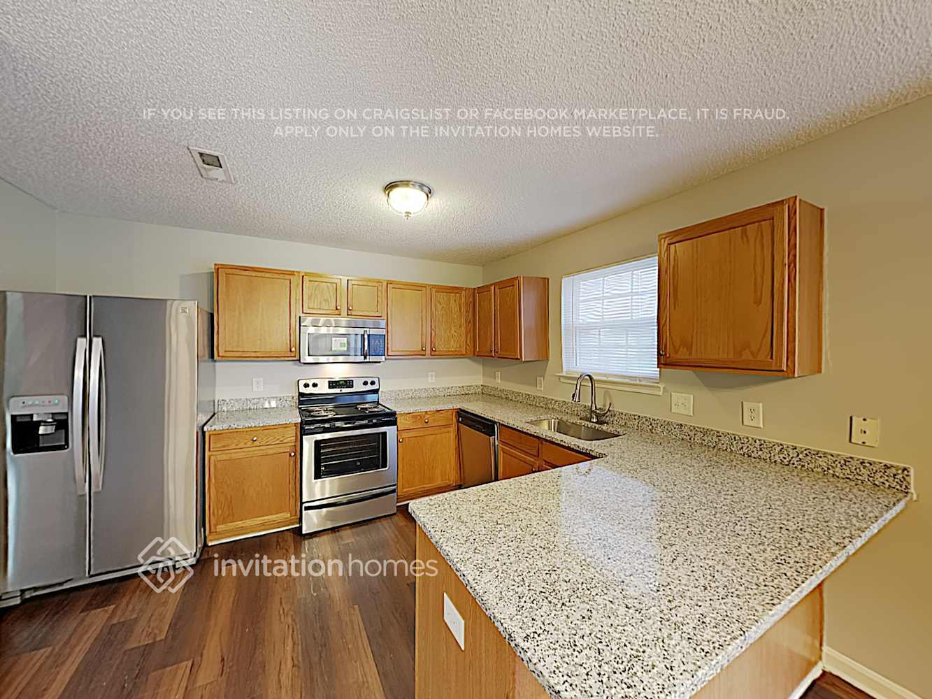 Building Photo - 10538 Plantain Ct