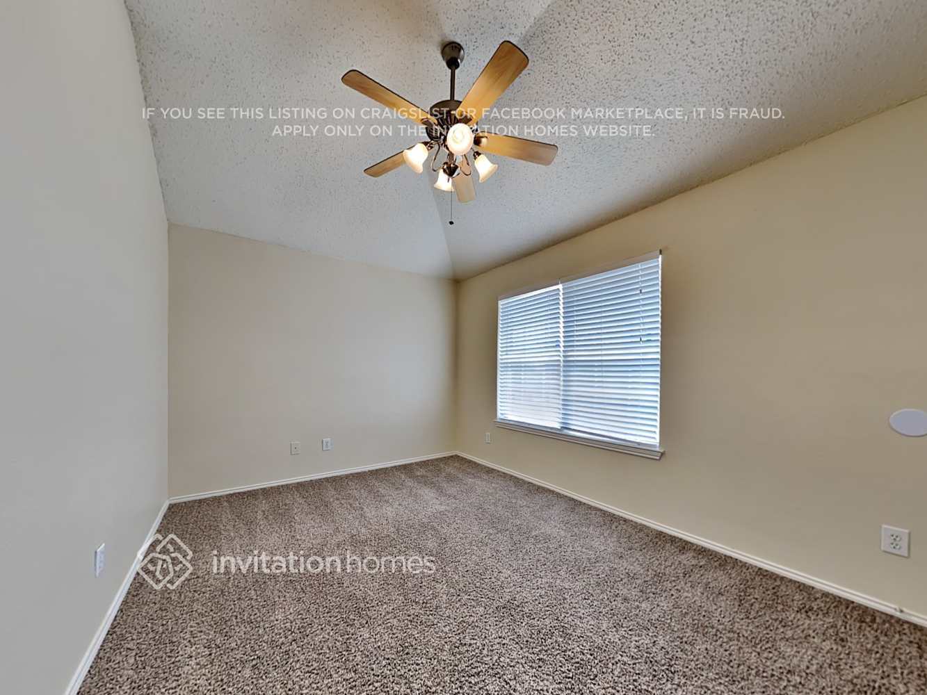 Building Photo - 4904 Palm Ridge Dr
