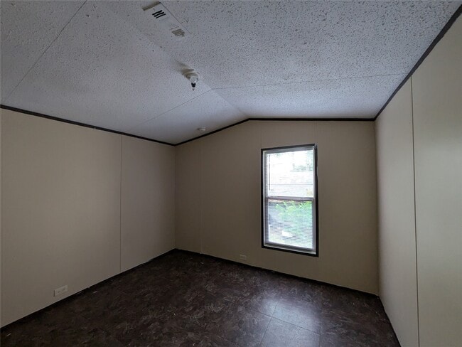 Building Photo - 1213 Kentucky St