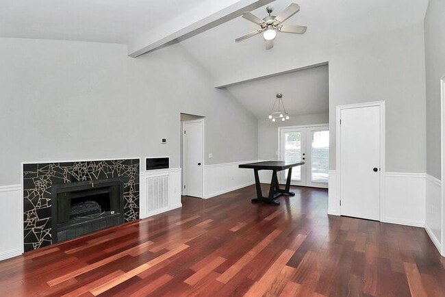 Building Photo - 3BD/2BA Ranch Home in Concord!