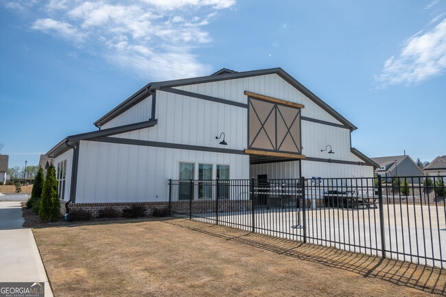 Building Photo - 729 Glenside Dr