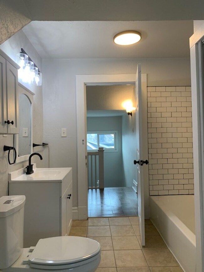 Building Photo - 1201 Creedmoor Ave