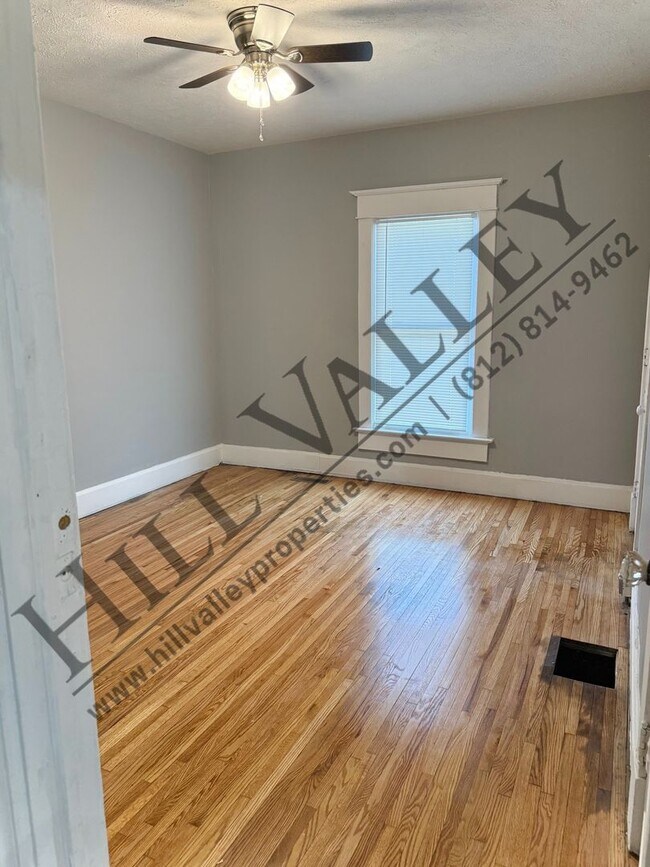 Building Photo - 1333 S 10th St