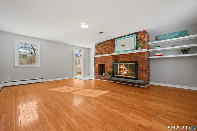 Building Photo - 25 Shelter Rock Rd