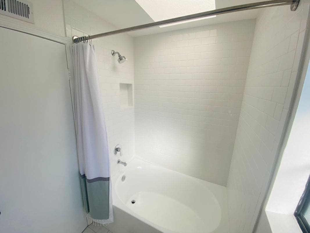 Building Photo - 293 Ohio St