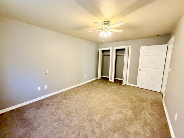 Building Photo - 364 E 7th St