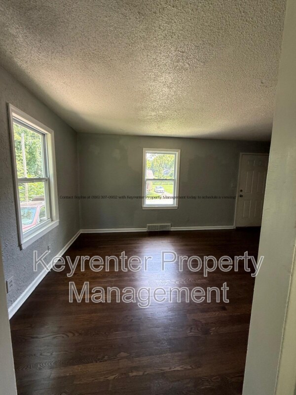 Building Photo - 5816 Bellefontaine Ave