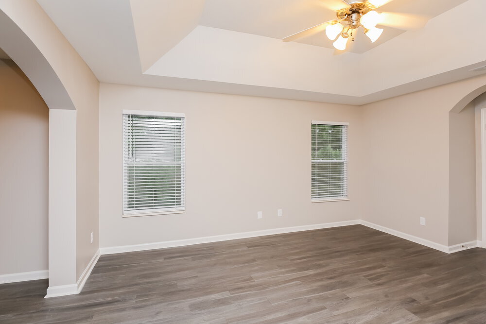 Building Photo - 600 Simonton Crest Dr SE
