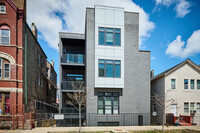 Building Photo - 1752 W 18th Pl