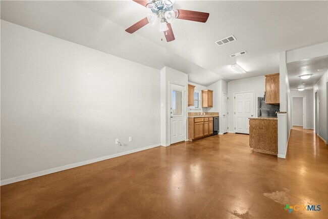 Building Photo - 1521 Aztec Trce