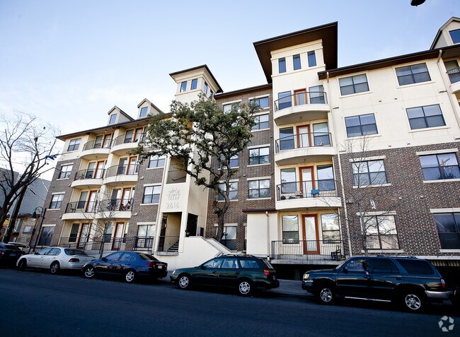 Building Photo - Texan Campus