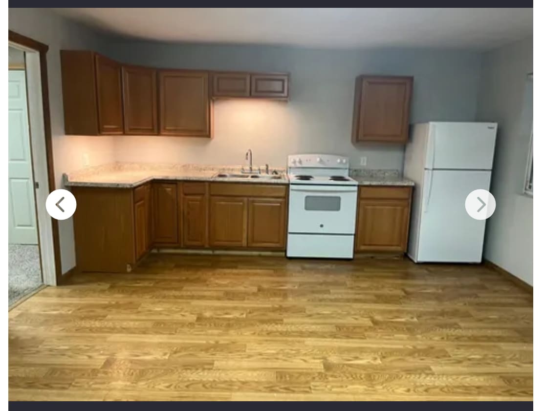 Building Photo - 194 N Centennial Ave