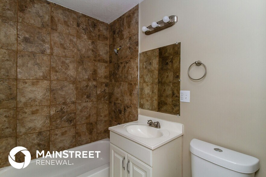 Building Photo - 9411 Dalton Dr