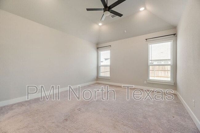 Building Photo - 6237 White Creek Drive