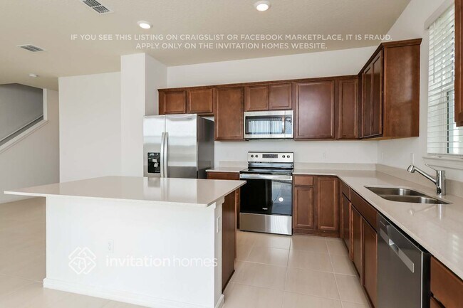 Building Photo - 2722 Serenity Gdn Dr