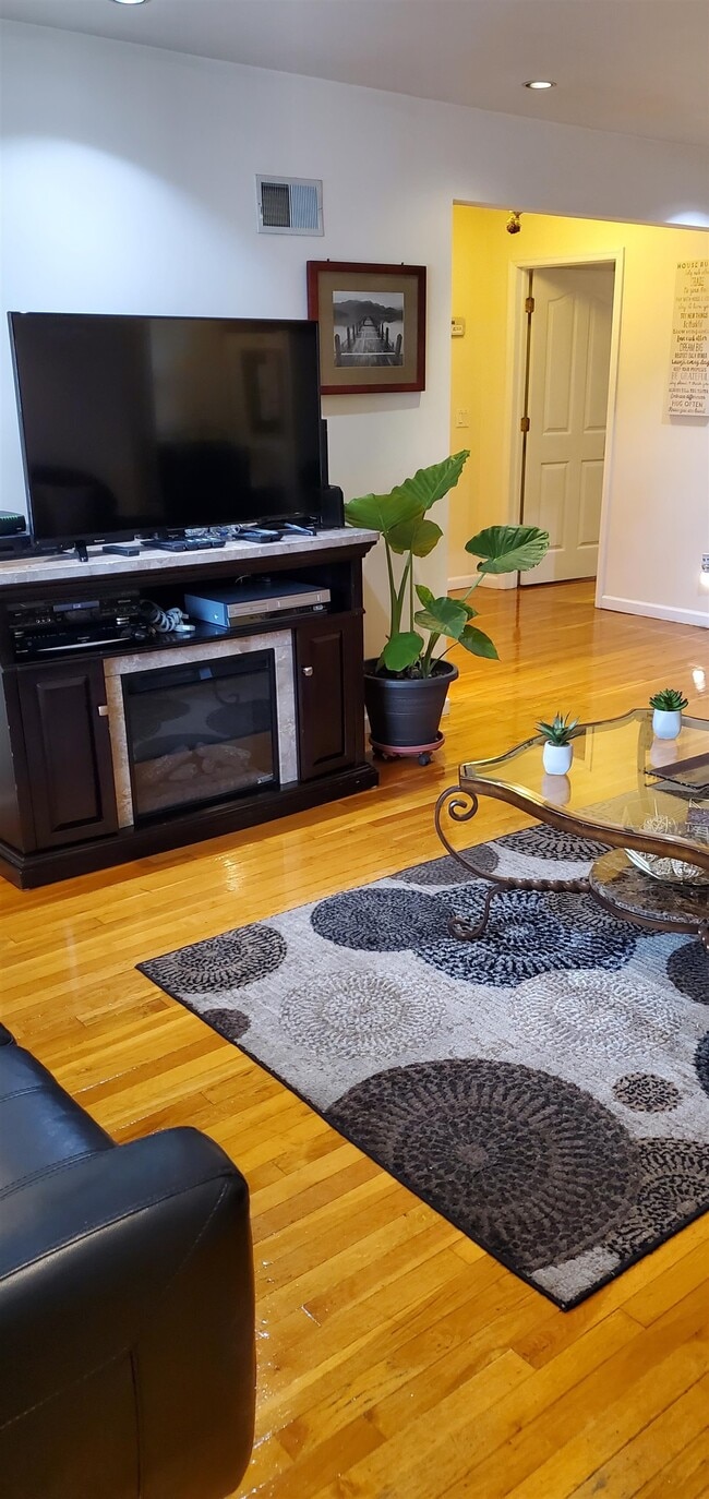 Building Photo - 7417 JFK Blvd E