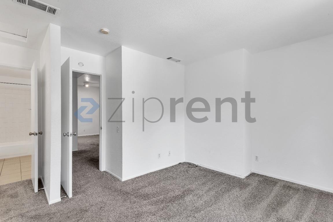 Building Photo - Unit 241