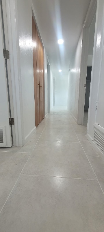 Building Photo - 5862 S Aldorn Dr