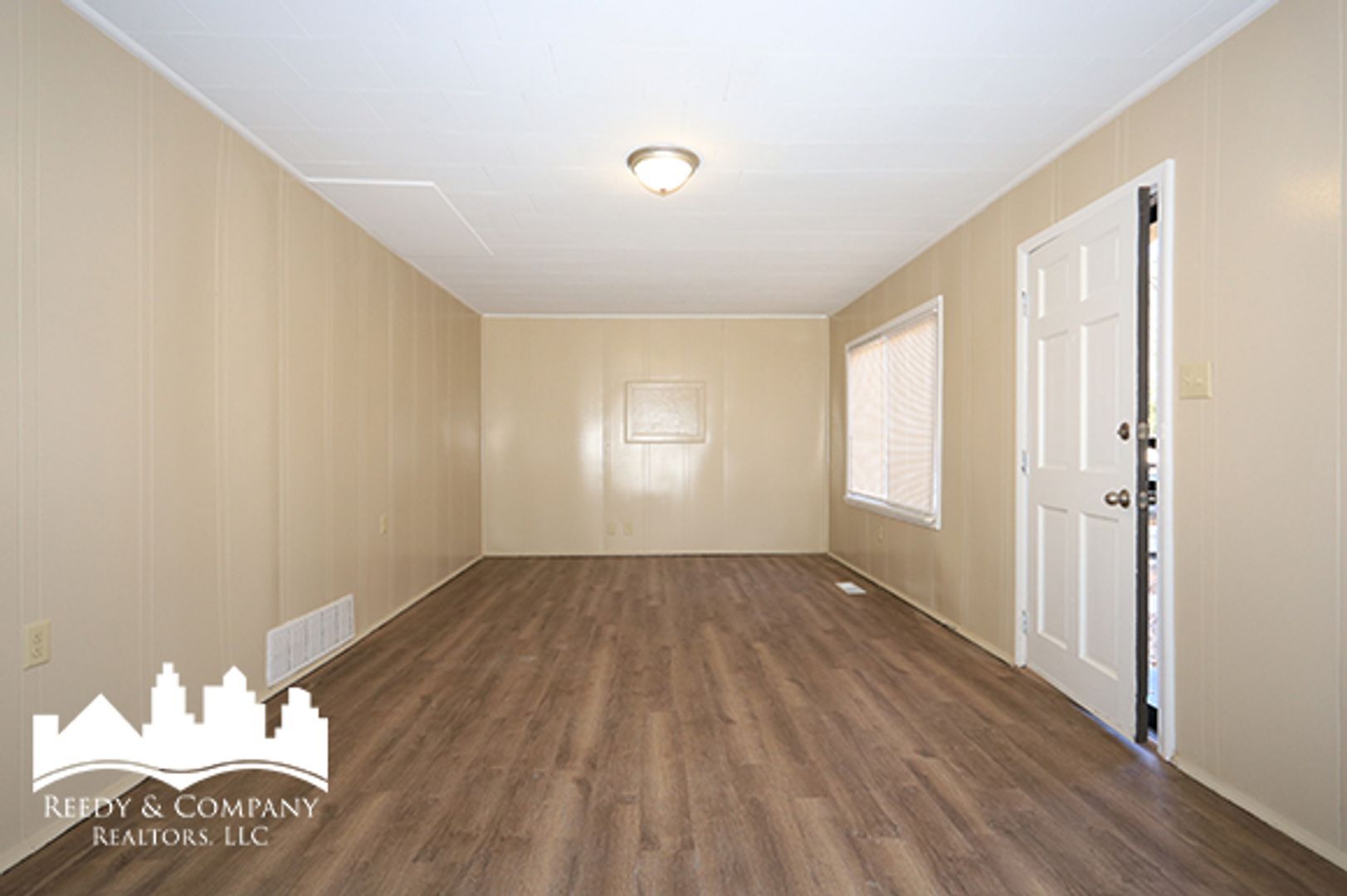 Building Photo - 3733 Miami Ave