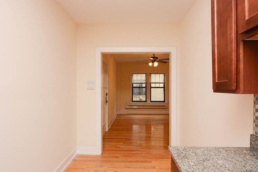 Building Photo - 2851 N Orchard St