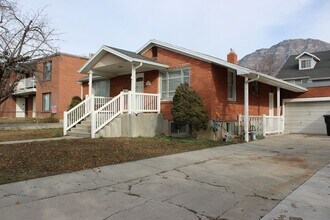 Building Photo - 760-762 N 100 W